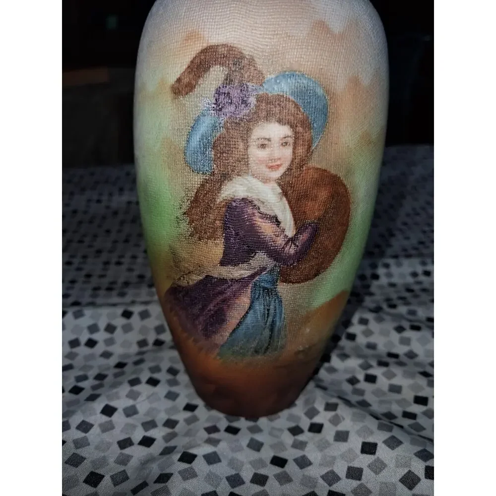 Royal this vase